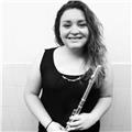 Profesora de música imparte clases de iniciación musical, lenguaje musical y flauta travesera para todos los niveles