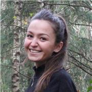 Étudiante en école d'orthophonie je propose des cours de Français. Étant bilingue en espagnol, je propose des cours d'espagnol également