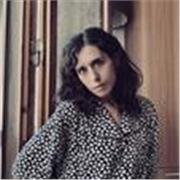 Laureata in studi umanistici, attualmente studio storia dell’Arte. Do ripetizioni/ lezioni di italiano per steanieri