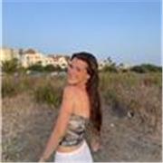 Soy graduada en derecho, con especial conocimiento en historia, lengua y filosofía. 