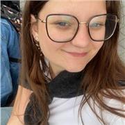 Étudiante en master MEEF sortante de prépa littéraire, propose des cours de français à Lille.