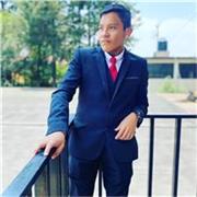 Futuro maestro de historia con experiencia e dar clases a alumnos de secundaria