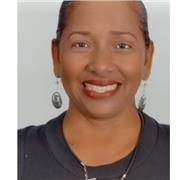 Arquitecta con 15 años de experiencia impartiendo AutoCAD en el SENA regional San Andrés Isla