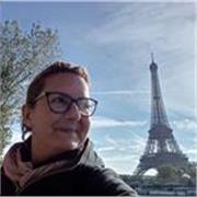 French teacher and trainer, 30 years of experience with all ages and all levels. 