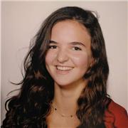 Doy clases particulares de matemáticas despues de haber cursado el bachillerato tecnológico. Encantada de enseñar a todas las edades e incluso otras asignaturas tales como química, dibujo tecnico o química. Actualmente estudio grado totalmente inglés por