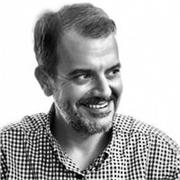 Soy docente del ámbito sanitario y PRL, con un enfoque práctico y orientado a la realidad profesional. 