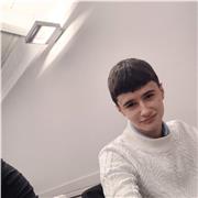 Se hai bisogno di aiuto per compiti o studio sono qui!