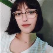 Profesora de Inglés, Latín, Griego y Coreano básico. Puedo dar clases a estudiantes de primaria, ESO y bachillerato. Presencial en Granada y online fuera de ella