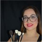 Clases de maquillaje y automaquillaje. Talleres individuales y grupales