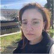 Studentessa con livello inglese Cambridge C2 offre ripetizioni.