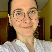 Laureata magistrale in Scienze Pedagogiche offre ripetizioni di Filosofia, Storia, Scienze Umane, Italiano e Storia dell'Arte.