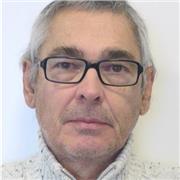 Bachelier et universitaire en 1974 et surtout autodidacte