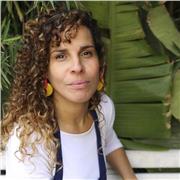 Profesora titulada en pedagogía y arte con mas de cinco años de experiencia en la enseñanza