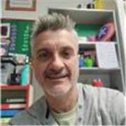 Profesor de Inglés de 30 años de experiencia apto para todas las edades y niveles. 