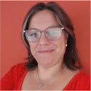 Licenciada en Historia, Filosofía y afines