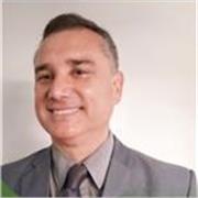 Soy una persona pro activa, con paciencia, capacitado pedagógicamente, puedo dar clases a alumnos de eso, bachiller, fp y universitarios.  