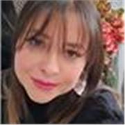 Profesora de arte, profesional en diseño gráfico, con toda la actitud para ayudarte y colaborarte en tu área de interés