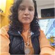 Maestra de español para jóvenes y adultos