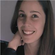 Profesora de Lenguas que imparte clases para todas las edades