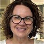 Profesora titulada en Dietética y Nutrición, Higienista  y Prótesis Dental