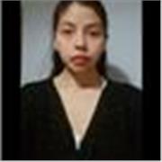 Profesora de matemáticas imparte clases a niños de inicial y primaria 3 año