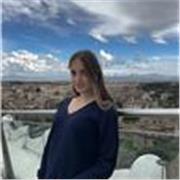 Offro ripetizioni individuali di italiano e matematica principalmente, ma mi presto nell’offrire aiuto compiti online pomeridiano