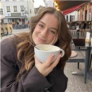 Refonder les bases en cas de lacunes. Préparer les évaluations, ou travailler sur des travaux plus complexes. De façon ludique!