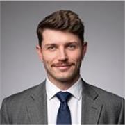 Graduado en Ciencias Ambientales en la UGR con ganas de compartir su conocimiento y motivar a los alumnos.  