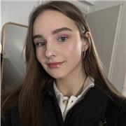 J'enseigne l'anglais aux enfants et aux adolescents