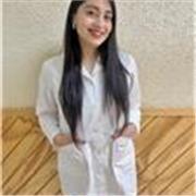 Profesora especializada en matemáticas y estrategias de apoyo