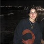 Soy graduada en Derecho, chica responsable y trabajadora apasionada por la enseñanza y los niños.