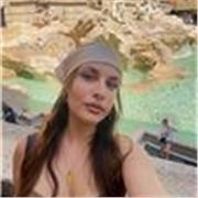 Hai bisogno di una mano con i temi, l'analisi del testo o la preparazione per interrogazioni e verifiche? Contattami!