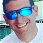 Profesor de Natacion a partir de cadetes (13 años ) hasta Masters , me dedico hace 22 años en el ambiente acuatico , guardavidas