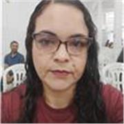 Professora com proficiência em Língua Portuguesa e Redação