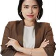 I am a self leadership coach, helping clients to govern their emotional and overall wellbeing to focus more on goals & wellness