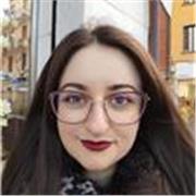 Certificata IELTS C1 con formazione in materie umanistiche offre ripetizioni di Inglese e Letteratura
