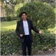 Salve, sono qui per aiutare chi ne avesse bisogno, per Spagnolo, Italiano, Storia e materie umanistiche.