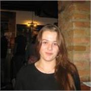 Matura-Absolventin bietet Englisch-Nachhilfe in Wien va. für die Unterstufe.