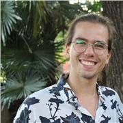 Insegnante di italiano per ragazzi di tutte le età e adulti