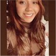 Me defino como una persona muy paciente, con vocación y amor por los niños.