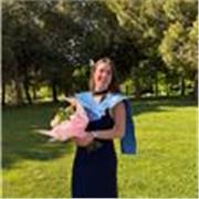 Profesora de educación primaria y monitora de ocio y tiempo libreTengo experiencia impartiendo clases particulares y apoyo escolar