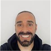 Entrenador personal . Especializado en pérdida de grasa , mantenimiento. Boxeo , pádel , natación , fútbol . 