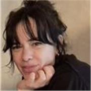 El idioma español es una parte fundamental de mi identidad, y compartirlo es una motivación para mí.