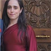 Profesora de matemáticas, lengua castellana y literatura hasta bachillerato incluido