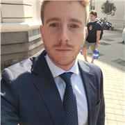 Abogado especializado en derecho civil y penal