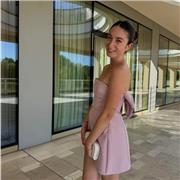 Tutor di inglese con esperienza negli Stati Uniti, offro lezioni pratiche e coinvolgenti per chi vuole migliorarsi con impegno!