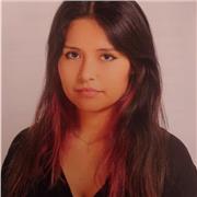 Estudiante de universidad en coruña ejerce clases de lengua castellana y literatura además de matemáticas en algunos casos