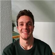 Profesor graduado en Historia con interés en la enseñanza de inglés (poseo un nivel C2) y de humanidades.