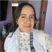 Profesora de Inglés para niños con enfoque didáctico y adaptado a cada edad