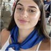 Etudiante en licence de droit européen, prête à enseigner le français (C1) et l'anglais (B2) à distance